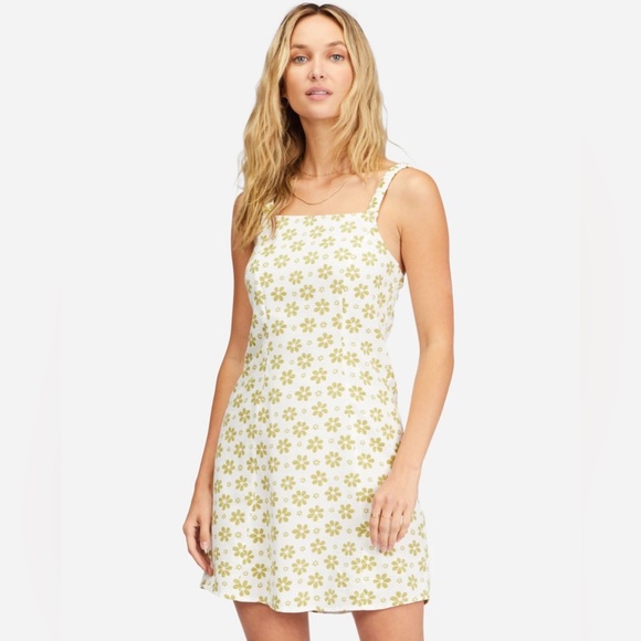 NWT Billabong Daisy Craze Mini Dress SALT CRYSTAL (scs) size medium - Picture 2 of 3